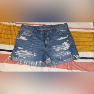 American Eagle Tomgirl Jean Shorts size 14